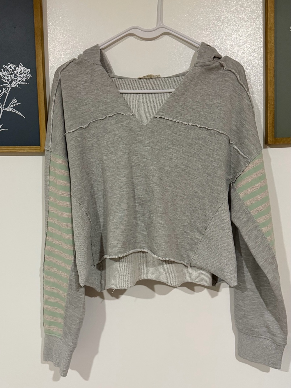 Mystree Light Gray Cropped Hoodie with Mint Stripe Sleeves